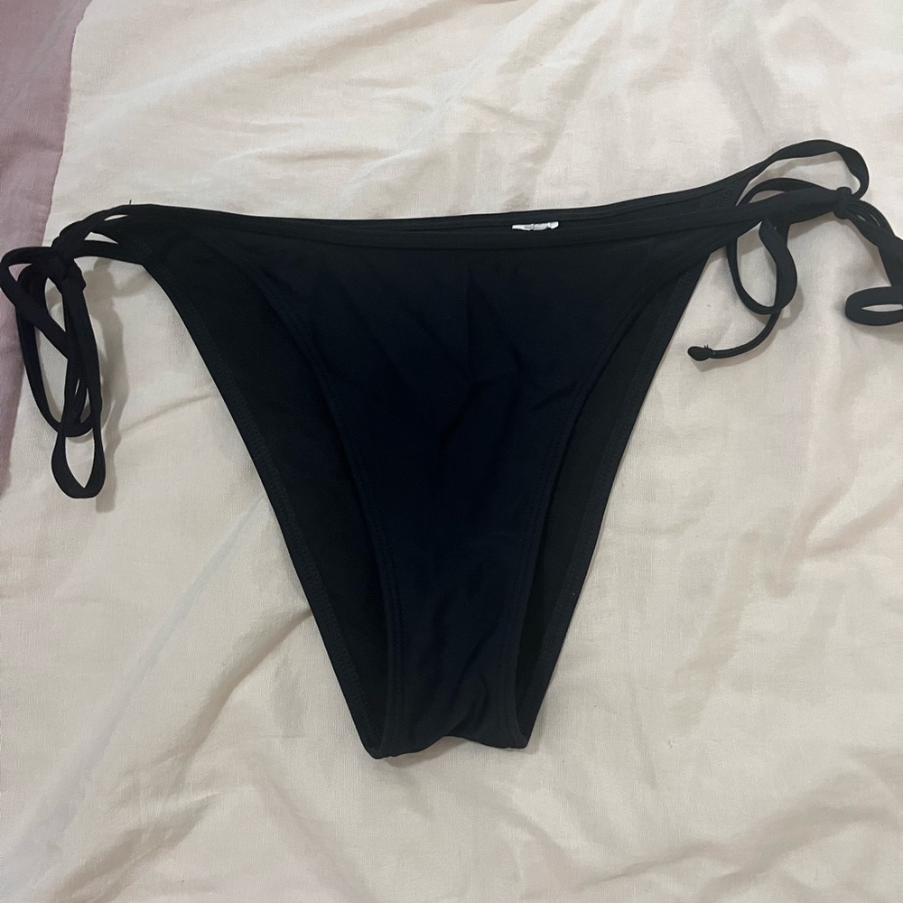 Abercrombie & Fitch Black Tie-Side Bikini Bottom - Women Swim